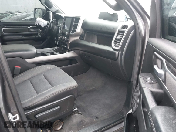 2020 Ram 1500 Big Horn with VIN 1C6SRFBT2LN372298, listed as a IAAI auction lot 41493691 with 73,172 mi miles. Bid and sale history available at carsss.com. Image 5.
