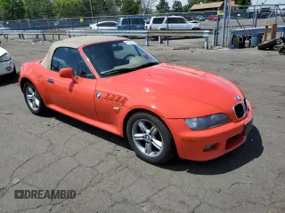 2000 BMW Z3 2.5L with VIN WBACH9340YLM91704, listed as a Copart auction lot 57235124 with 71,354 mi miles and Salvage Title. Bid and sale history available at carsss.com. Image 4.