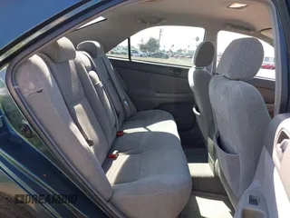 2004 Toyota Camry LE with VIN 4T1BE32K64U340905, listed as a IAAI auction lot 41992386 with 112,292 mi miles. Bid and sale history available at carsss.com. Image 8.