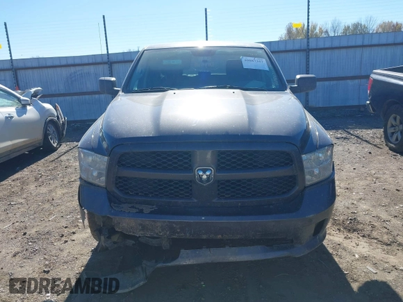 2016 Ram 1500 Express z VIN 1C6RR6KG8GS389924, wystawiony jako IAAI lot #40887357 z przebiegiem 140 327 mil mil oraz . Historia ofert i sprzedaży dostępna na DreamBid. Obrazek 12.
