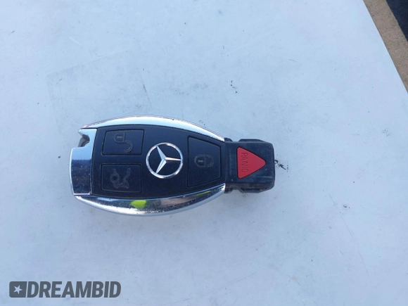2010 Mercedes-Benz C 300 Sport with VIN WDDGF8BB1AR125733, listed as a IAAI auction lot 41837121 with 118,234 mi miles and . Bid and sale history available at carsss.com. Image 11.