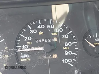 1995 Jeep Grand Cherokee Laredo with VIN 1J4GZ58Y5SC541987, listed as a IAAI auction lot 42430890 with 246,824 mi miles and . Bid and sale history available at DreamBid. Image 7.
