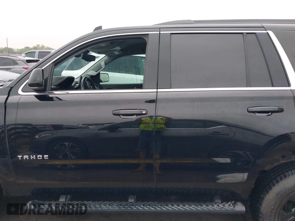 2020 Chevrolet Tahoe LS with VIN 1GNSCAKC5LR275173, listed as a IAAI auction lot 41931311 with 86,780 mi miles and . Bid and sale history available at DreamBid. Image 15.