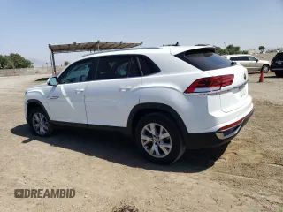 2021 Volkswagen Atlas S with VIN 1V2AC2CA5MC238103, listed as a Copart auction lot 71294704 with 35,543 mi miles and Salvage title. Bid and sale history available at DreamBid. Image 2.