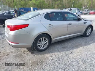 2012 Kia Optima LX with VIN KNAGM4A78C5283175, listed as a IAAI auction lot 42075886 with 123,112 mi miles and . Bid and sale history available at carsss.com. Image 4.