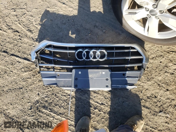 2018 Audi Q5 Premium Plus with VIN WA1BNAFY2J2005326, listed as a Copart auction lot 39950623 with 81,979 mi miles. Bid and sale history available at carsss.com. Image 12.