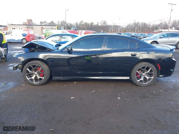 2019 Dodge Charger GT with VIN 2C3CDXHG3KH693113, listed as a IAAI auction lot 41028092 with 111,199 mi miles. Bid and sale history available at carsss.com. Image 13.