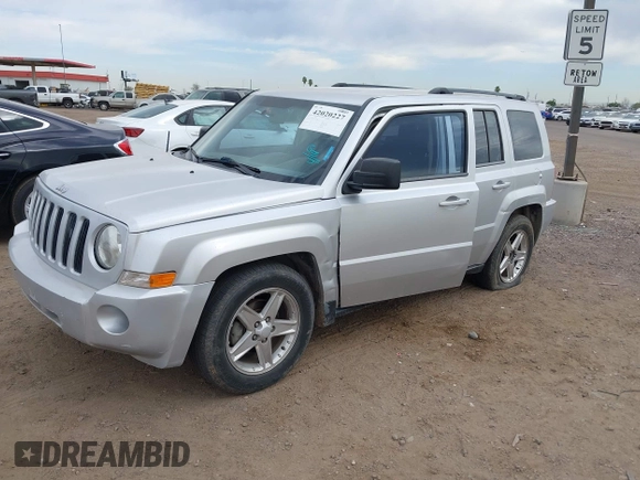 2010 Jeep Patriot Sport with VIN 1J4NT2GB7AD529286, listed as a IAAI auction lot 42020227 with 158,401 mi miles. Bid and sale history available at carsss.com. Image 2.