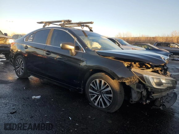 2018 Subaru Legacy z VIN 4S3BNAB63J3033205, wystawiony jako Copart lot #86016894 z przebiegiem 133 940 mil mil oraz Szkoda całkowita • Salvage title. Historia ofert i sprzedaży dostępna na DreamBid. Obrazek 4.