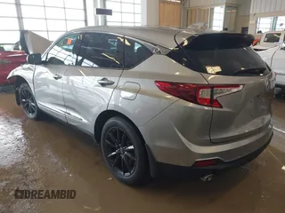 2019 Acura RDX with VIN 5J8TC2H38KL028064, listed as a IAAI auction lot 41592631 with 1 mi miles. Bid and sale history available at carsss.com. Image 3.
