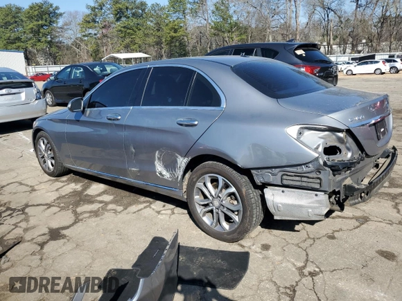 2015 Mercedes-Benz C 300 z VIN 55SWF4JB3FU045474, wystawiony jako Copart lot #48481875 z przebiegiem 156 879 mil mil oraz Nie do naprawy • Non repairable. Historia ofert i sprzedaży dostępna na DreamBid. Obrazek 2.