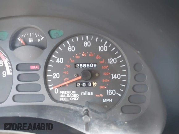 1995 Mitsubishi 3000GT GT z VIN JA3AM84J1SY026510, wystawiony jako IAAI lot #42298430 z przebiegiem 288 509 mil mil oraz . Historia ofert i sprzedaży dostępna na DreamBid. Obrazek 7.