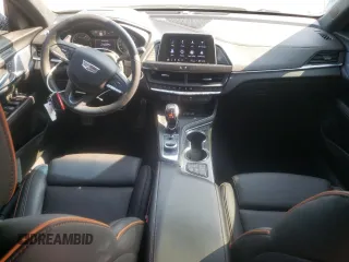 2022 Cadillac CT4-V z VIN 1G6DH5RL1N0114622, wystawiony jako Copart lot #71291434 z przebiegiem 26 872 mil mil oraz Nie do naprawy. Historia ofert i sprzedaży dostępna na DreamBid. Obrazek 8.
