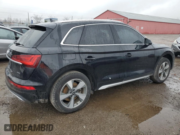 2024 Audi Q5 Komfort with VIN WA1AAAFY9R2001227, listed as a Copart auction lot 80048624 with 11,402 mi miles and Salvage Title. Bid and sale history available at carsss.com. Image 3.
