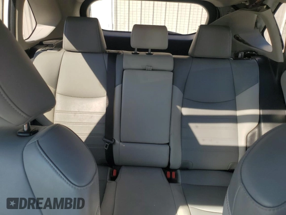 2019 Toyota RAV4 XLE Premium with VIN 2T3A1RFV5KW042879, listed as a Copart auction lot 46245415 with 92,238 mi miles and Salvage Title. Bid and sale history available at carsss.com. Image 10.