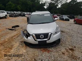 2020 Nissan Kicks SV z VIN 3N1CP5CV7LL555051, wystawiony jako Copart lot #58018605 z przebiegiem 33 326 mil mil oraz Szkoda całkowita • Salvage title. Historia ofert i sprzedaży dostępna na DreamBid. Obrazek 14.