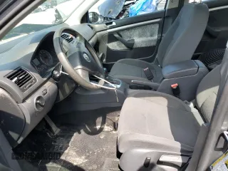 2008 Volkswagen Rabbit S с VIN WVWDA71K08W096082, выставлен на аукционе Copart как лот 62637505 с пробегом 149 410 миль миль и Списание • Salvage title. История ставок и продаж доступна на DreamBid. Изображение 7.