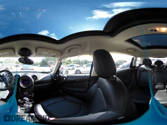 2016 MINI Countryman S with VIN WMWZC3C55GWP53633, listed as a IAAI auction lot 42526582 with 58,898 mi miles and . Bid and sale history available at DreamBid. Image 18.