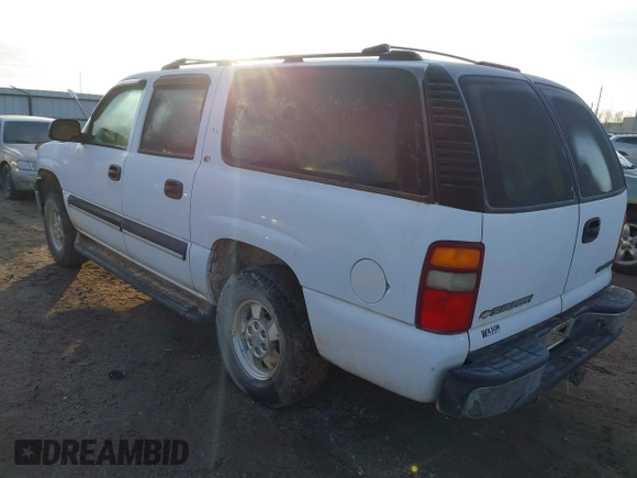 2002 Chevrolet Suburban LS with VIN 3GNEC16Z82G353245, listed as a IAAI auction lot 41220885 with 1 mi miles. Bid and sale history available at carsss.com. Image 3.
