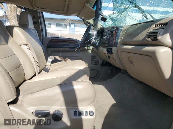 2005 Ford F-250 XL with VIN 1FTSW21PX5EC39063, listed as a Copart auction lot 61013905 with 270,695 mi miles and Salvage title. Bid and sale history available at DreamBid. Image 7.