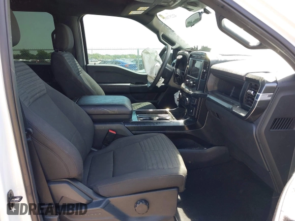 2023 Ford F-150 XL with VIN 1FTEW1CP5PKF42521, listed as a IAAI auction lot 42257062 with 30,758 mi miles and . Bid and sale history available at DreamBid. Image 5.