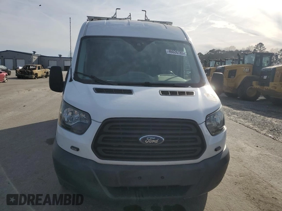 2016 Ford Transit with VIN 1FTYE2CV1GKB25370, listed as a Copart auction lot 46026785 with 137,662 mi miles and Clean Title. Bid and sale history available at DreamBid. Image 5.