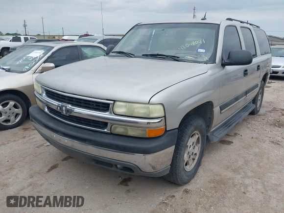 2005 Chevrolet Suburban LT with VIN 3GNEC16Z95G126134, listed as a IAAI auction lot 42048041 with 214,792 mi miles. Bid and sale history available at carsss.com. Image 2.