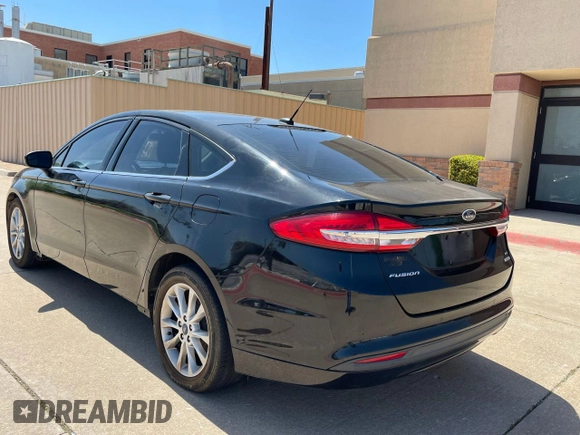 2017 Ford Fusion SE with VIN 3FA6P0HD5HR252082, listed as a Copart auction lot 53118095 with 181,528 mi miles and Clean Title. Bid and sale history available at DreamBid. Image 3.
