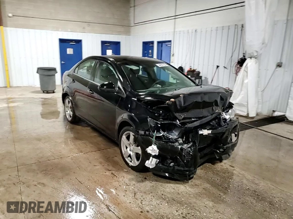 2012 Chevrolet Sonic LT z VIN 1G1JC5SHXC4142552, wystawiony jako Copart lot #44557255 z przebiegiem 135 871 mil mil oraz Szkoda całkowita • Salvage title. Historia ofert i sprzedaży dostępna na DreamBid. Obrazek 13.