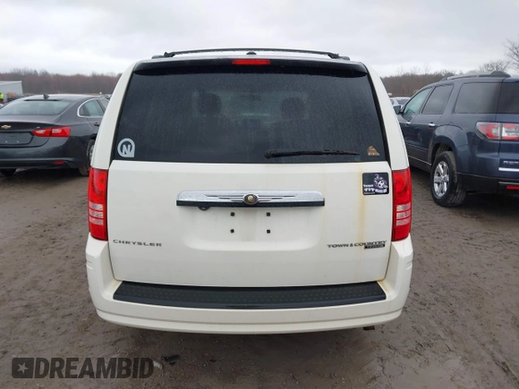 2010 Chrysler Town & Country Touring with VIN 2A4RR5D19AR441155, listed as a IAAI auction lot 41848553 with 197,088 mi miles. Bid and sale history available at carsss.com. Image 16.