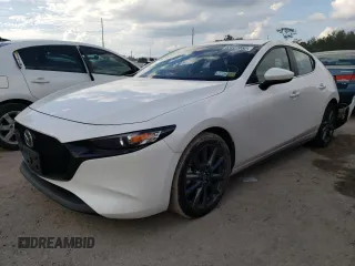 2022 Mazda Mazda3 Hatchback Preferred with VIN JM1BPBLL5N1508374, listed as a Copart auction lot 63227052 with 20,210 mi miles. Bid and sale history available at carsss.com. Image 2.