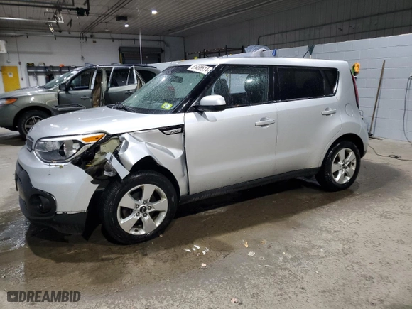 2019 Kia Soul with VIN KNDJN2A2XK7688293, listed as a Copart auction lot 81468514 with 123,427 mi miles and Salvage Title. Bid and sale history available at carsss.com. Image 1.