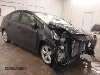 2015 Toyota Prius Four with VIN JTDKN3DU6F1944221, listed as a IAAI auction lot 41613692 with 158,499 mi miles. Bid and sale history available at carsss.com. Image 1.