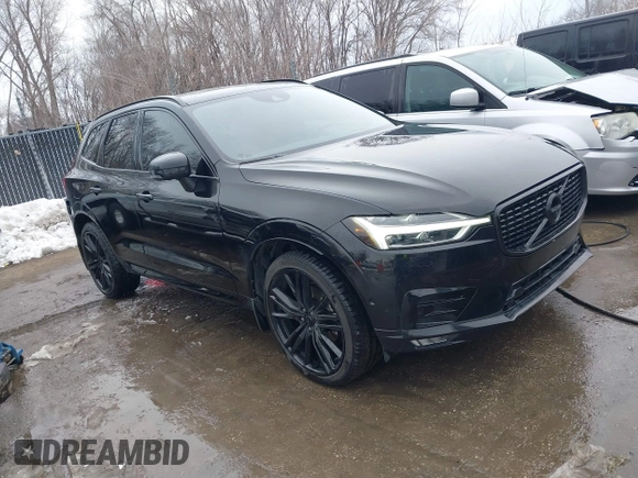 2019 Volvo XC60 R-Design with VIN LYV102RM9KB297622, listed as a IAAI auction lot 41582805 with 66,334 mi miles. Bid and sale history available at carsss.com. Image 1.