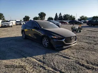 2022 Mazda 3 Preferred with VIN JM1BPACL6N1502559, listed as a Copart auction lot 61722474 with 34,693 mi miles and Salvage title. Bid and sale history available at DreamBid. Image 10.