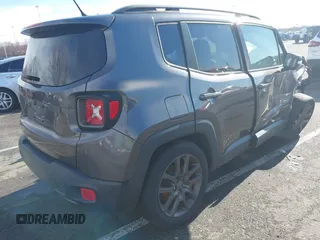 2016 Jeep Renegade Latitude with VIN ZACCJBBT9GPD52754, listed as a IAAI auction lot 41868531 with 161,159 mi miles. Bid and sale history available at carsss.com. Image 4.