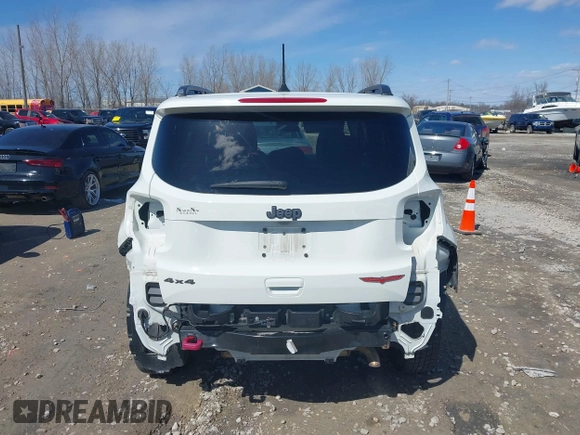 2018 Jeep Renegade Trailhawk with VIN ZACCJBCB6JPG71929, listed as a IAAI auction lot 41939091 with 109,354 mi miles. Bid and sale history available at carsss.com. Image 16.
