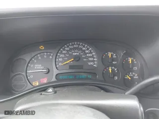 2005 Chevrolet Silverado 1500 LT with VIN 2GCEC19T751261914, listed as a IAAI auction lot 41715626 with 210,003 mi miles. Bid and sale history available at carsss.com. Image 7.