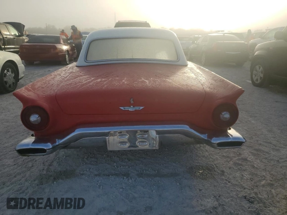 1957 Ford Thunderbird with VIN D7FH286272, listed as a Copart auction lot 77243694 with 19,878 mi miles and Salvage Title. Bid and sale history available at DreamBid. Image 6.