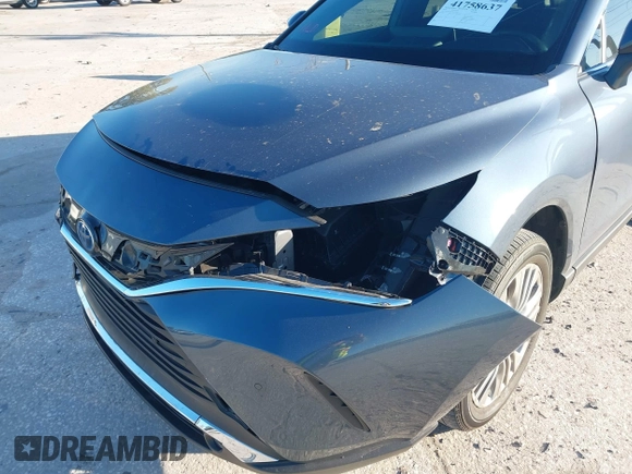 2024 Toyota Venza LE with VIN JTEAAAAH1RJ177932, listed as a IAAI auction lot 41758637 with 29,346 mi miles and . Bid and sale history available at DreamBid. Image 21.
