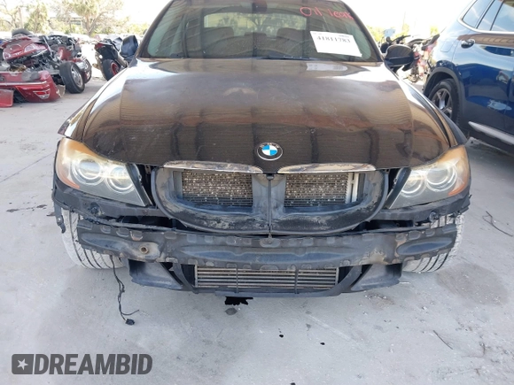 2008 BMW 3 Series 335xi with VIN WBAVD53588A284754, listed as a IAAI auction lot 41811783 with 239,309 mi miles. Bid and sale history available at carsss.com. Image 6.