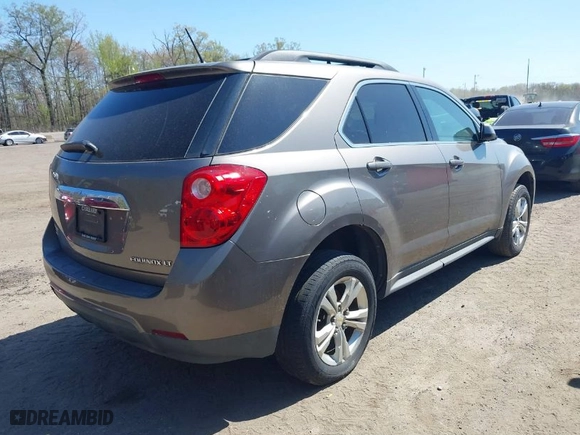 2010 Chevrolet Equinox LT w/1LT with VIN 2CNFLEEW0A6244411, listed as a IAAI auction lot 42071536 with 113,073 mi miles. Bid and sale history available at carsss.com. Image 4.