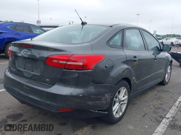 2015 Ford Focus SE с VIN 1FADP3F2XFL353236, выставлен на аукционе IAAI как лот 42258202 с пробегом 28 606 миль миль и . История ставок и продаж доступна на DreamBid. Изображение 4.