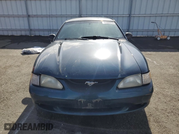 1997 Ford Mustang GT with VIN 1FALP42X0VF181072, listed as a Copart auction lot 49300975 with 193,570 mi miles and Clean title. Bid and sale history available at DreamBid. Image 5.