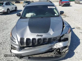 2016 Jeep Cherokee Altitude with VIN 1C4PJLAB8GW324673, listed as a Copart auction lot 50085625 with 117,588 mi miles and Salvage title. Bid and sale history available at DreamBid. Image 5.
