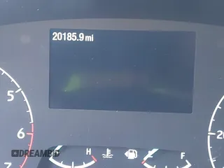 2024 Ford Transit Passenger XL z VIN 1FBAX2CG2RKA75017, wystawiony jako IAAI lot #42463080 z przebiegiem 20 185 mil mil oraz . Historia ofert i sprzedaży dostępna na DreamBid. Obrazek 15.