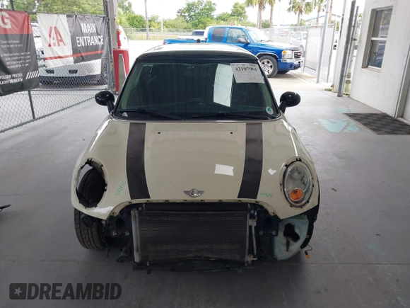 2012 MINI Hardtop with VIN WMWSU3C59CT541943, listed as a IAAI auction lot 42107901 with 139,230 mi miles and . Bid and sale history available at DreamBid. Image 13.