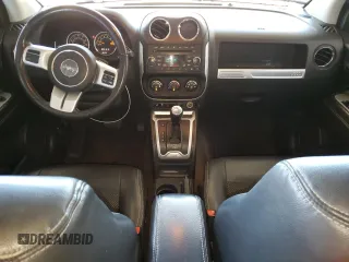 2016 Jeep Compass Latitude z VIN 1C4NJCEAXGD633548, wystawiony jako Copart lot #59866875 z przebiegiem 193 695 mil mil oraz Szkoda całkowita • Salvage title. Historia ofert i sprzedaży dostępna na DreamBid. Obrazek 8.