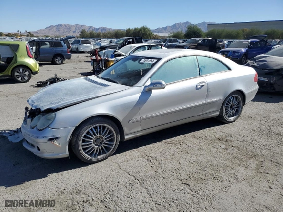 2003 Mercedes-Benz CLK-Class 3.2L with VIN WDBTJ65J43F018421, listed as a Copart auction lot 77991554 with 198,225 mi miles and Salvage Title. Bid and sale history available at carsss.com. Image 1.
