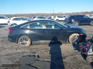 2019 Honda Civic Sedan EX-L with VIN 19XFC1F73KE211652, listed as a IAAI auction lot 41816810 with 74,353 mi miles. Bid and sale history available at carsss.com. Image 14.
